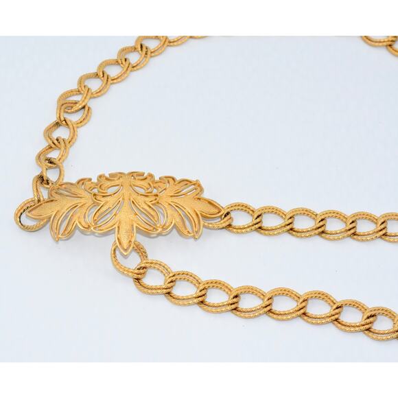 ST. JOHN Turned Brass Double Loops Chain Sculpture Gold Tone Belt 36\